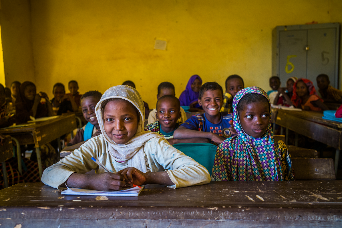 Enfants en classe inclusive